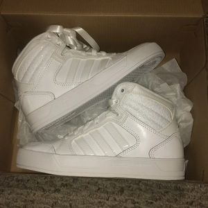 Adidas Neo Raleigh’s